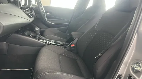 TOYOTA COROLLA 1.8 Hybrid Icon CVT