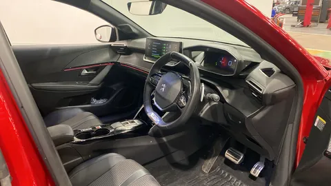 Peugeot 208 1.2 PureTech 100 GT 5dr EAT8