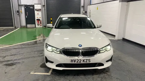 BMW 3 Series 330e SE Pro Step Auto