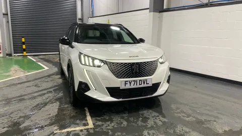 Peugeot 2008 100kW GT Premium 50kWh Auto