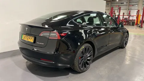 Tesla                     Model 3 Performance AWD [Performance Upgrade] Auto