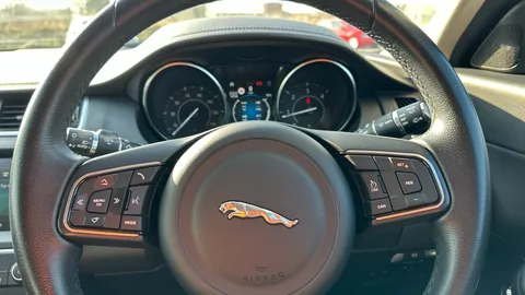 Jaguar E-Pace 2.0d S 2WD