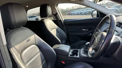 Jaguar E-Pace 2.0d S 2WD