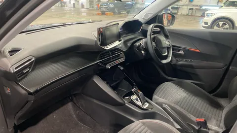 Peugeot 2008 1.2 PureTech 130 Active EAT8