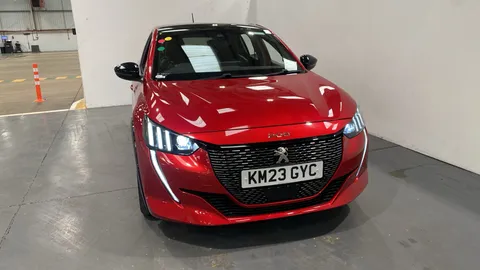 Peugeot 208 1.2 PureTech 100 GT EAT8