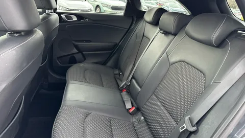 Kia Ceed 1.6 CRDi ISG 3 DCT