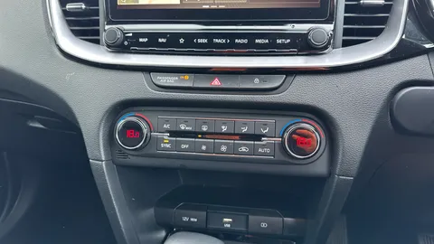 Kia Ceed 1.6 CRDi ISG 3 DCT