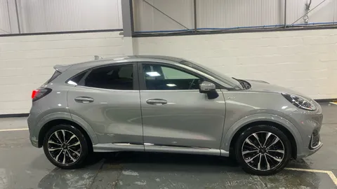 Ford Puma 1.0 EcoBoost Hybrid mHEV 155 ST-Line Vignale