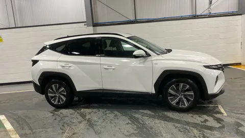 Hyundai Tucson 1.6 TGDi 48V MHD SE Connect 2WD DCT
