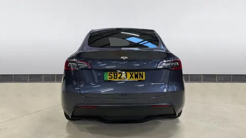 Tesla                     Model Y Long Range AWD Auto