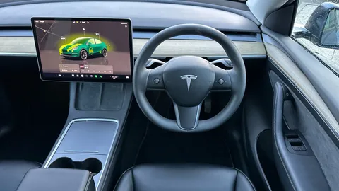 Tesla                     Model Y Long Range AWD Auto