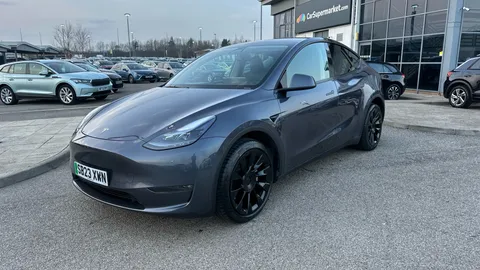 Tesla                     Model Y Long Range AWD Auto