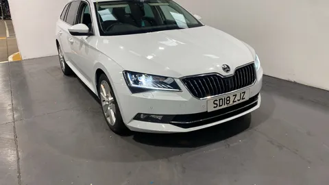 SKODA SUPERB 2.0 TDI CR SE L Executive