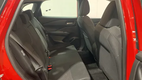 NISSAN QASHQAI 1.3 DiG-T MH 158 Acenta Premium Xtronic