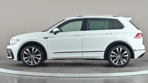 VOLKSWAGEN TIGUAN 2.0 TSi 180 4Motion R-Line DSG