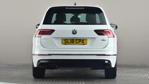 VOLKSWAGEN TIGUAN 2.0 TSi 180 4Motion R-Line DSG