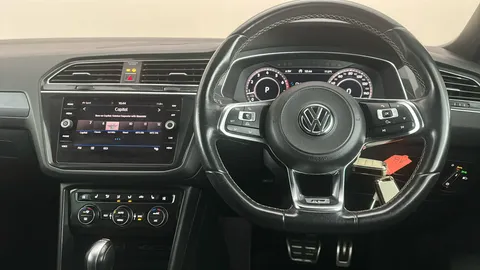VOLKSWAGEN TIGUAN 2.0 TSi 180 4Motion R-Line DSG
