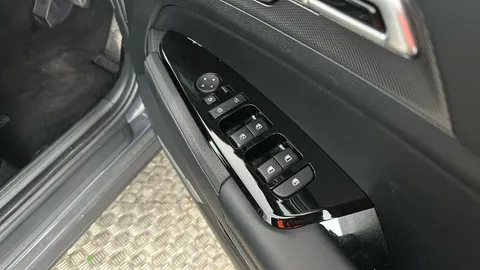 KIA SPORTAGE 1.6T GDi 207 HEV 3 Auto