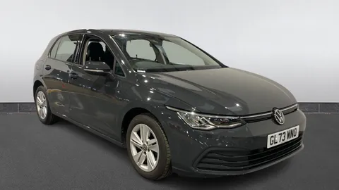VOLKSWAGEN GOLF 1.5 TSI Life