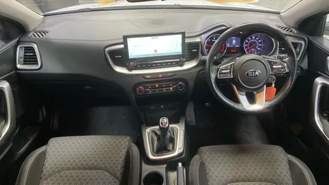 Kia Ceed 1.6 CRDi 48V ISG 2 NAV