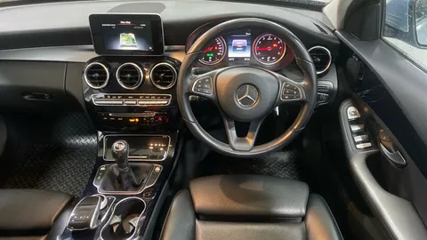 MERCEDES-BENZ C CLASS C200 SE