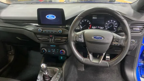 FORD FOCUS 1.0 EcoBoost 125 ST-Line Nav