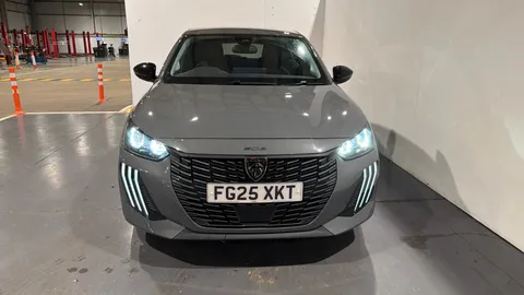 PEUGEOT 208 1.2 PureTech 100 Allure