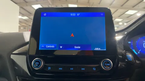 FORD PUMA 1.0 EcoBoost Hybrid mHEV ST-Line