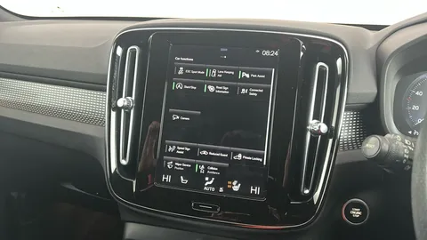 VOLVO XC40 1.5 T3 [163] R DESIGN