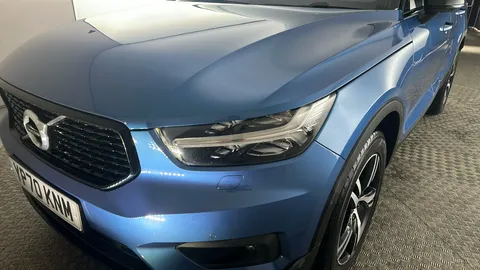 VOLVO XC40 1.5 T3 [163] R DESIGN