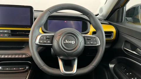 JEEP AVENGER 115kW First Edition 54kWh Auto