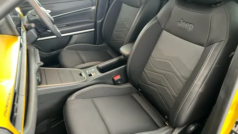 JEEP AVENGER 115kW First Edition 54kWh Auto