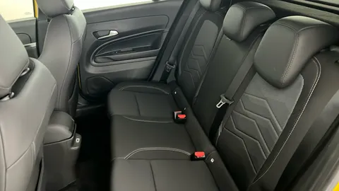 JEEP AVENGER 115kW First Edition 54kWh Auto