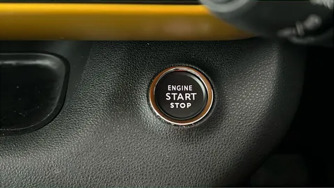 JEEP AVENGER 115kW First Edition 54kWh Auto