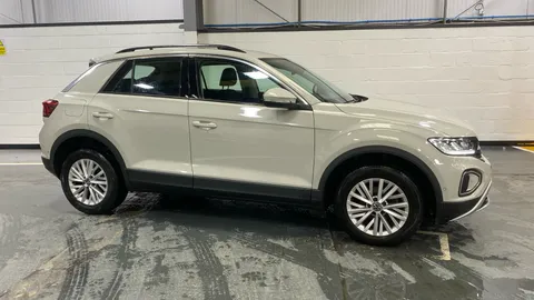 VOLKSWAGEN T-ROC 1.0 TSI Life