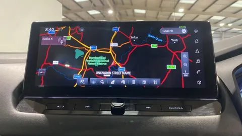 NISSAN QASHQAI 1.3 DiG-T MH 158 N-Connecta Xtronic