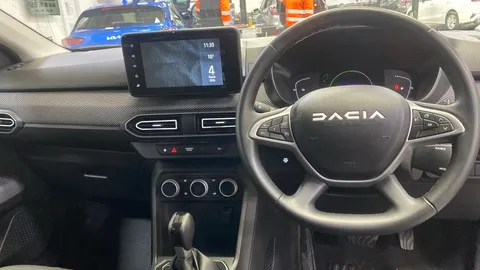 Dacia Jogger 1.6 HEV Expression Auto [7 Seats]