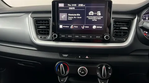 KIA STONIC 1.0T GDi 99 2