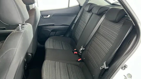 KIA STONIC 1.0T GDi 99 2