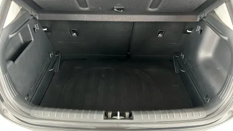 KIA STONIC 1.0T GDi 99 2