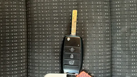 KIA STONIC 1.0T GDi 99 2