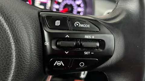 KIA STONIC 1.0T GDi 99 2