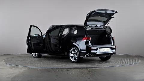 VOLKSWAGEN GOLF 1.5 TSI R-Line