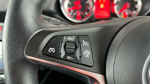 VAUXHALL ADAM 1.2i Energised