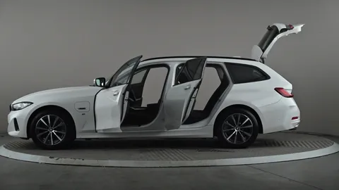 BMW 3 Series Touring 330e Sport Step Auto