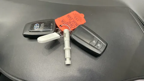 TOYOTA C-HR 1.8 Hybrid Dynamic CVT