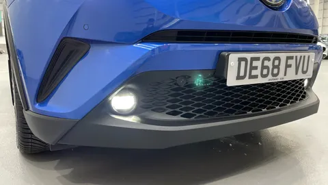 TOYOTA C-HR 1.8 Hybrid Dynamic CVT