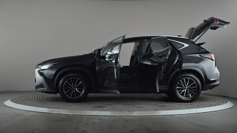 LEXUS NX 450h+ 2.5 E-CVT [Premium Pack/Link pro]