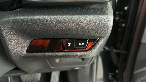 LEXUS NX 450h+ 2.5 E-CVT [Premium Pack/Link pro]