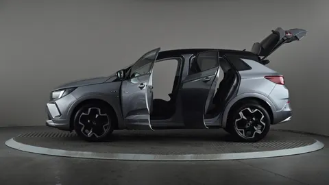 VAUXHALL GRANDLAND 1.5 Turbo D Ultimate Auto